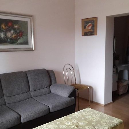 Family Apartment Tonko With King'S Bed Матули Екстериор снимка